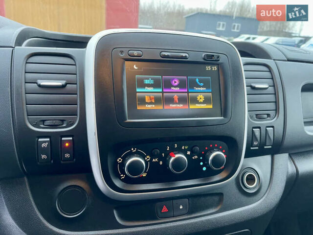 Білий Рено Трафік, об'ємом двигуна 2 л та пробігом 198 тис. км за 16600 $, фото 27 на Automoto.ua