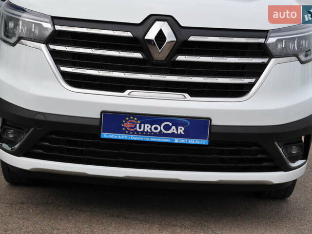 Белый Рено Трафик, объемом двигателя 2 л и пробегом 160 тыс. км за 32500 $, фото 12 на Automoto.ua