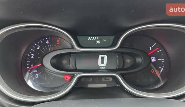 Белый Рено Трафик, объемом двигателя 2 л и пробегом 94 тыс. км за 23200 $, фото 23 на Automoto.ua