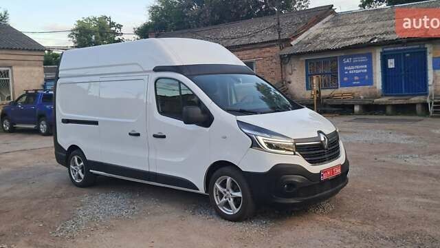 Белый Рено Трафик, объемом двигателя 2 л и пробегом 109 тыс. км за 20300 $, фото 9 на Automoto.ua