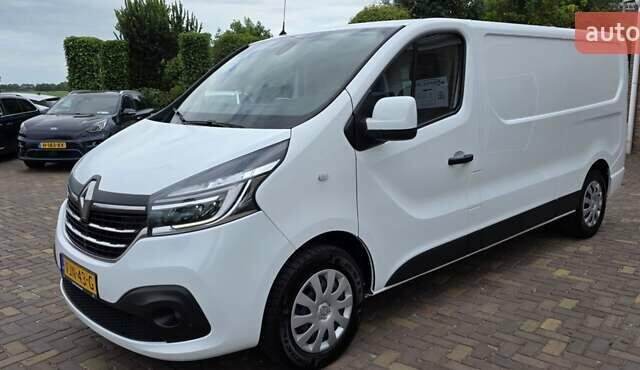 Белый Рено Трафик, объемом двигателя 2 л и пробегом 94 тыс. км за 23200 $, фото 21 на Automoto.ua
