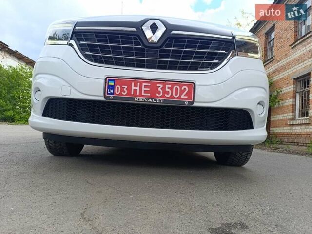 Белый Рено Трафик, объемом двигателя 2 л и пробегом 212 тыс. км за 17500 $, фото 20 на Automoto.ua