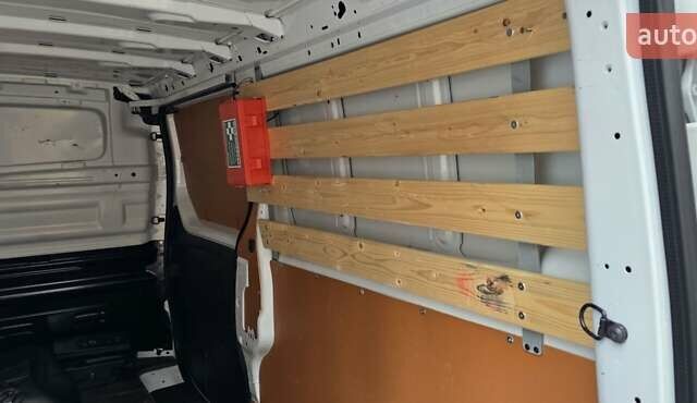 Белый Рено Трафик, объемом двигателя 2 л и пробегом 94 тыс. км за 23200 $, фото 32 на Automoto.ua