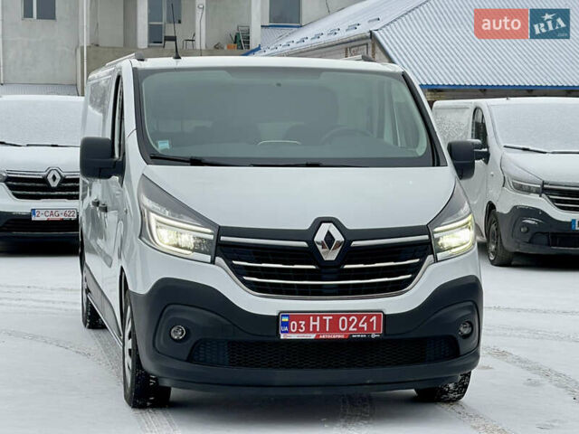 Білий Рено Трафік, об'ємом двигуна 2 л та пробігом 198 тис. км за 16600 $, фото 4 на Automoto.ua