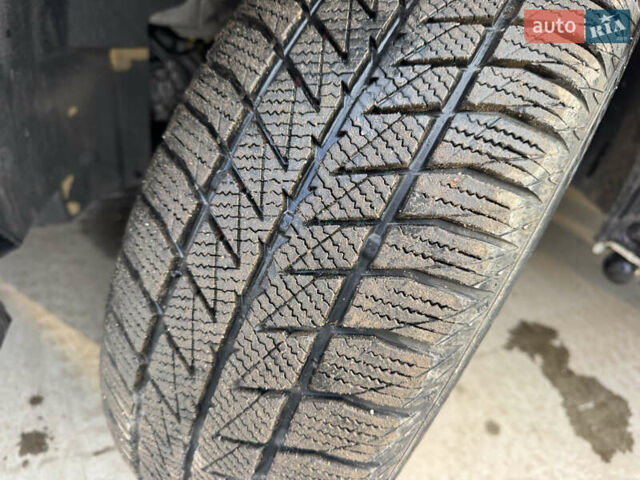 Белый Рено Трафик, объемом двигателя 2 л и пробегом 79 тыс. км за 27999 $, фото 29 на Automoto.ua