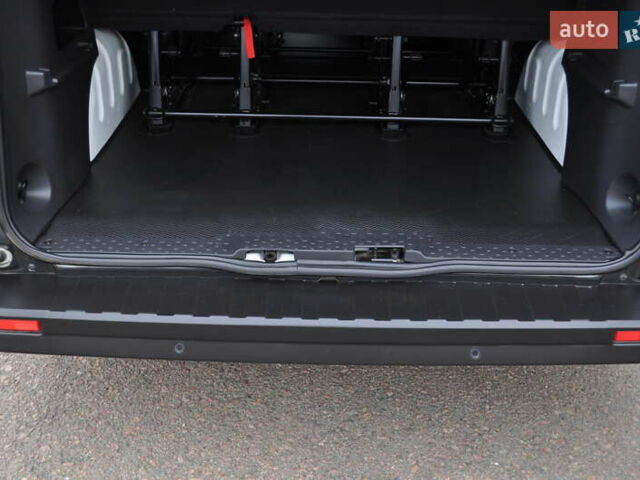 Белый Рено Трафик, объемом двигателя 2 л и пробегом 160 тыс. км за 32500 $, фото 40 на Automoto.ua