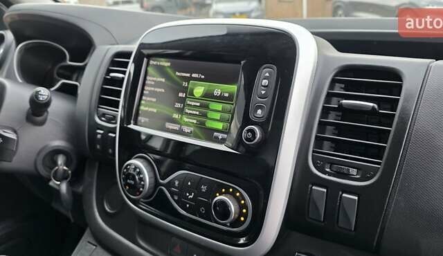 Белый Рено Трафик, объемом двигателя 2 л и пробегом 94 тыс. км за 23200 $, фото 39 на Automoto.ua