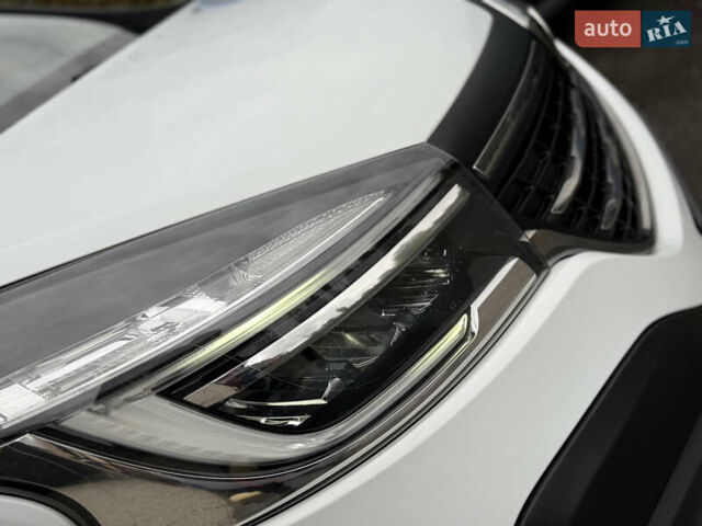 Рено Трафік 2021 у Хмельницькому на Automoto.ua Білий Рено Трафік, об'ємом двигуна 2 л та пробігом 126 тис. км за 25700 $, фото 7 на Automoto.ua