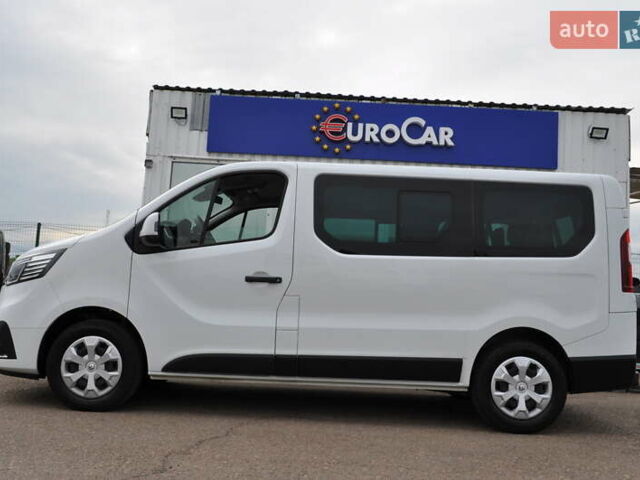 Белый Рено Трафик, объемом двигателя 2 л и пробегом 160 тыс. км за 32500 $, фото 24 на Automoto.ua