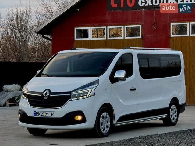 Белый Рено Трафик, объемом двигателя 2 л и пробегом 148 тыс. км за 23500 $, фото 7 на Automoto.ua