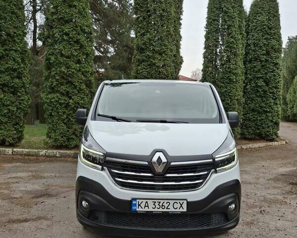 Белый Рено Трафик, объемом двигателя 1.6 л и пробегом 59 тыс. км за 25500 $, фото 9 на Automoto.ua