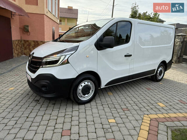 Білий Рено Трафік, об'ємом двигуна 2 л та пробігом 114 тис. км за 17900 $, фото 5 на Automoto.ua