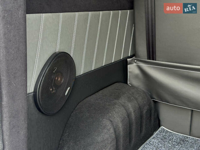 Белый Рено Трафик, объемом двигателя 2 л и пробегом 79 тыс. км за 27999 $, фото 14 на Automoto.ua