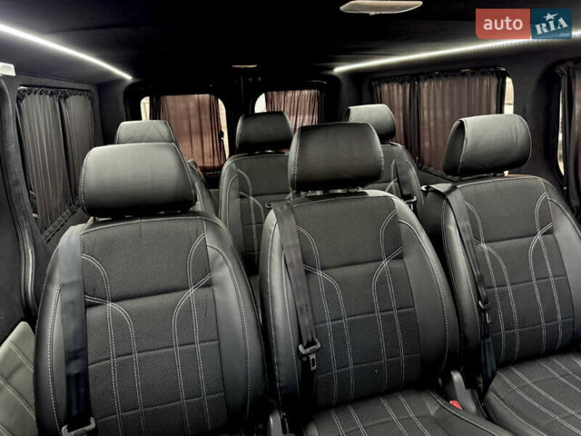 Белый Рено Трафик, объемом двигателя 2 л и пробегом 79 тыс. км за 27999 $, фото 13 на Automoto.ua