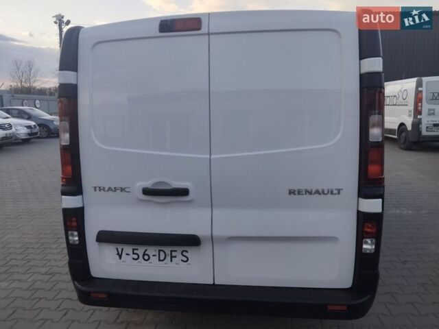 Белый Рено Трафик, объемом двигателя 0 л и пробегом 202 тыс. км за 18700 $, фото 12 на Automoto.ua