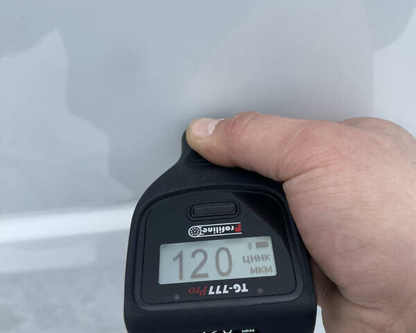 Білий Рено Трафік, об'ємом двигуна 2 л та пробігом 198 тис. км за 16600 $, фото 76 на Automoto.ua