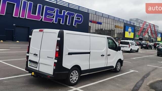 Белый Рено Трафик, объемом двигателя 2 л и пробегом 180 тыс. км за 20600 $, фото 3 на Automoto.ua