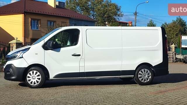 Белый Рено Трафик, объемом двигателя 2 л и пробегом 182 тыс. км за 17600 $, фото 11 на Automoto.ua