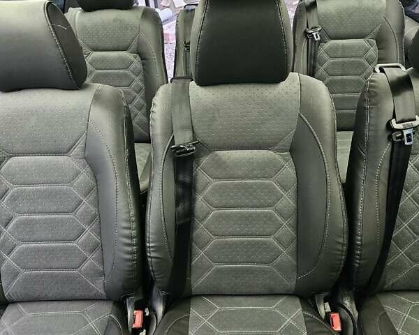 Белый Рено Трафик, объемом двигателя 2 л и пробегом 247 тыс. км за 24999 $, фото 9 на Automoto.ua