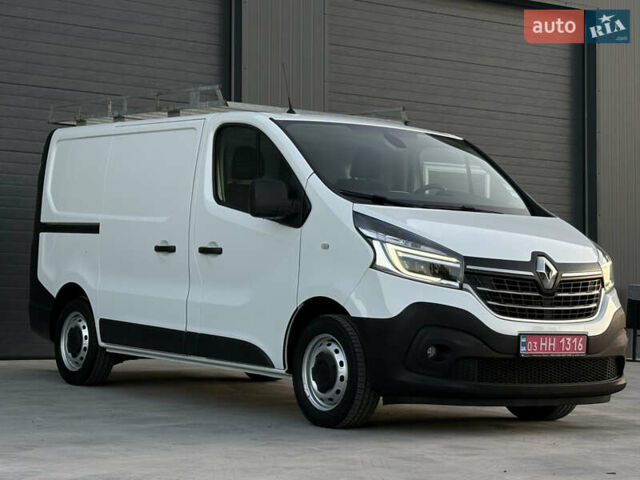 Белый Рено Трафик, объемом двигателя 2 л и пробегом 179 тыс. км за 15900 $, фото 7 на Automoto.ua