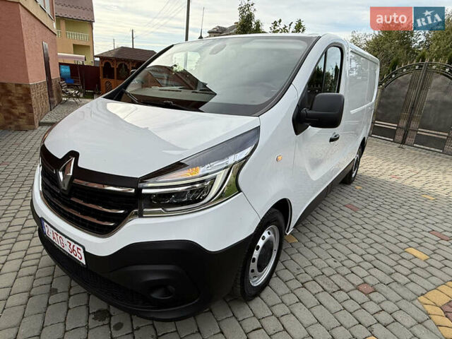 Білий Рено Трафік, об'ємом двигуна 2 л та пробігом 114 тис. км за 17900 $, фото 8 на Automoto.ua