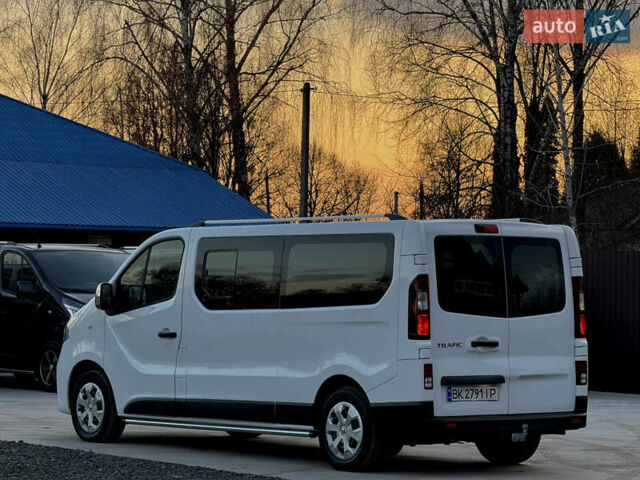 Белый Рено Трафик, объемом двигателя 2 л и пробегом 148 тыс. км за 23500 $, фото 6 на Automoto.ua