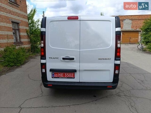 Белый Рено Трафик, объемом двигателя 2 л и пробегом 212 тыс. км за 17500 $, фото 17 на Automoto.ua
