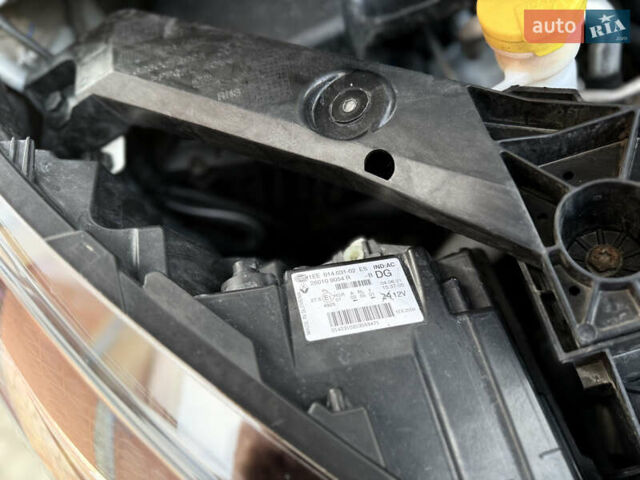 Білий Рено Трафік, об'ємом двигуна 2 л та пробігом 114 тис. км за 17900 $, фото 69 на Automoto.ua