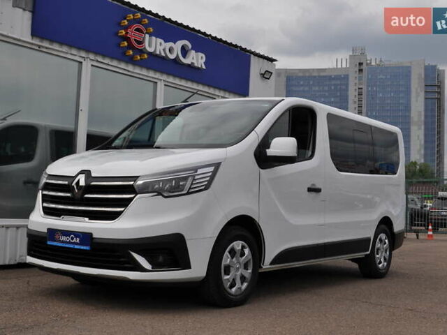 Белый Рено Трафик, объемом двигателя 2 л и пробегом 160 тыс. км за 32500 $, фото 8 на Automoto.ua
