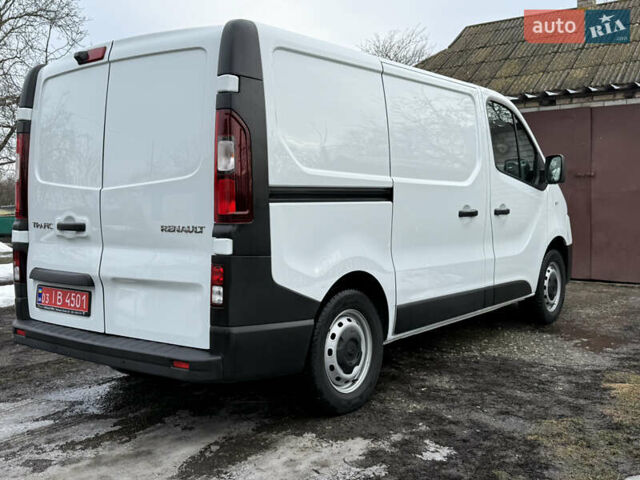 Белый Рено Трафик, объемом двигателя 2 л и пробегом 89 тыс. км за 20400 $, фото 23 на Automoto.ua