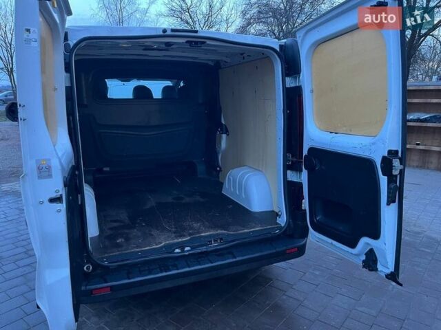 Білий Рено Трафік, об'ємом двигуна 2 л та пробігом 184 тис. км за 21500 $, фото 28 на Automoto.ua