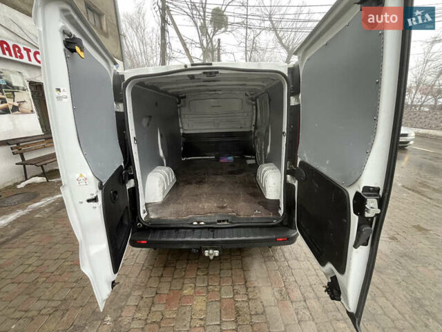 Білий Рено Трафік, об'ємом двигуна 2 л та пробігом 154 тис. км за 16999 $, фото 70 на Automoto.ua