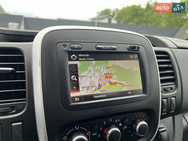 Белый Рено Трафик, объемом двигателя 2 л и пробегом 182 тыс. км за 17600 $, фото 35 на Automoto.ua