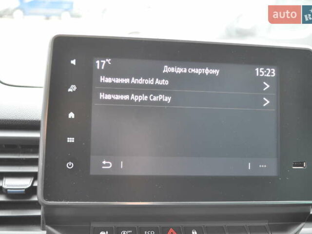 Белый Рено Трафик, объемом двигателя 2 л и пробегом 160 тыс. км за 32500 $, фото 87 на Automoto.ua