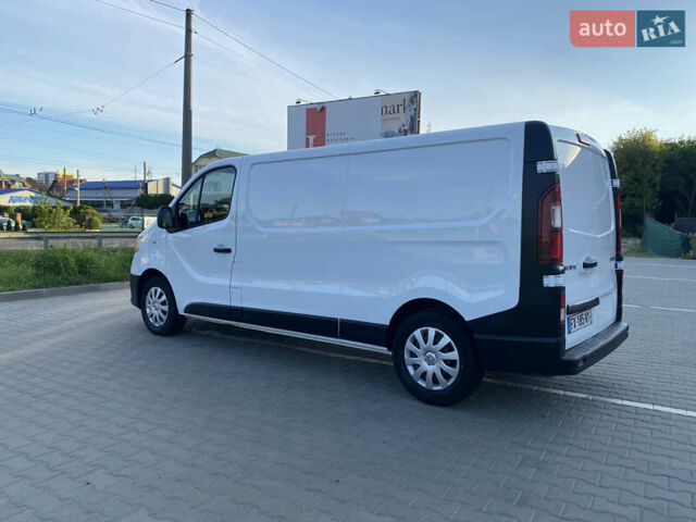 Белый Рено Трафик, объемом двигателя 2 л и пробегом 98 тыс. км за 19750 $, фото 19 на Automoto.ua