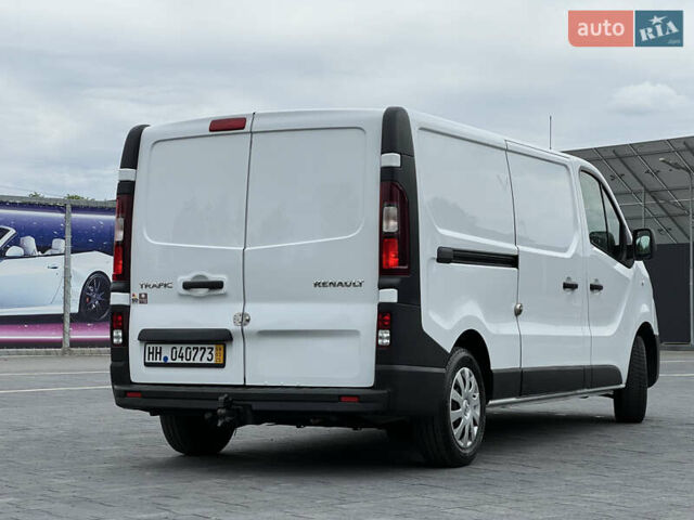 Белый Рено Трафик, объемом двигателя 2 л и пробегом 180 тыс. км за 17500 $, фото 21 на Automoto.ua