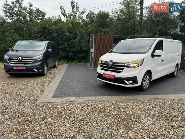 Белый Рено Трафик, объемом двигателя 2 л и пробегом 44 тыс. км за 30750 $, фото 2 на Automoto.ua