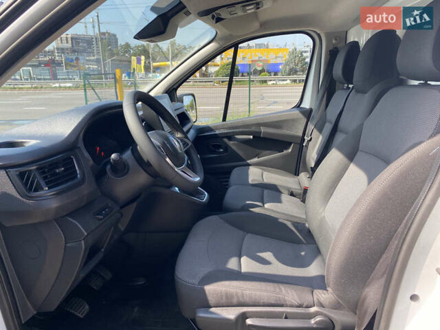 Белый Рено Трафик, объемом двигателя 2 л и пробегом 240 тыс. км за 20500 $, фото 8 на Automoto.ua