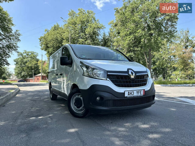 Белый Рено Трафик, объемом двигателя 2 л и пробегом 26 тыс. км за 21699 $, фото 56 на Automoto.ua