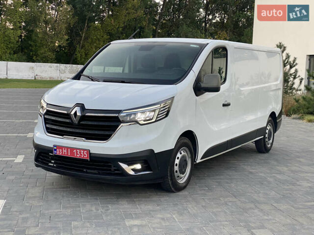 Білий Рено Трафік, об'ємом двигуна 2 л та пробігом 99 тис. км за 23600 $, фото 1 на Automoto.ua