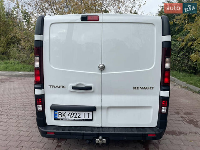Білий Рено Трафік, об'ємом двигуна 2 л та пробігом 79 тис. км за 35000 $, фото 7 на Automoto.ua