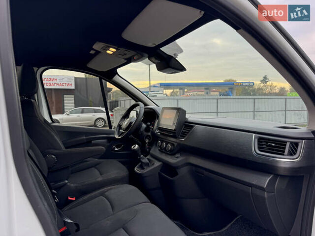 Рено Трафік 2022 у Дубно на Automoto.ua Білий Рено Трафік, об'ємом двигуна 2 л та пробігом 115 тис. км за 28999 $, фото 37 на Automoto.ua