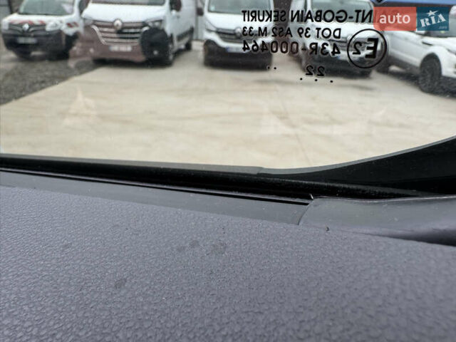 Рено Трафік 2022 у Дубно на Automoto.ua Білий Рено Трафік, об'ємом двигуна 2 л та пробігом 115 тис. км за 28999 $, фото 22 на Automoto.ua