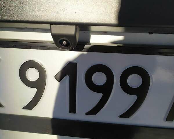 Белый Рено Трафик, объемом двигателя 2 л и пробегом 131 тыс. км за 29499 $, фото 12 на Automoto.ua