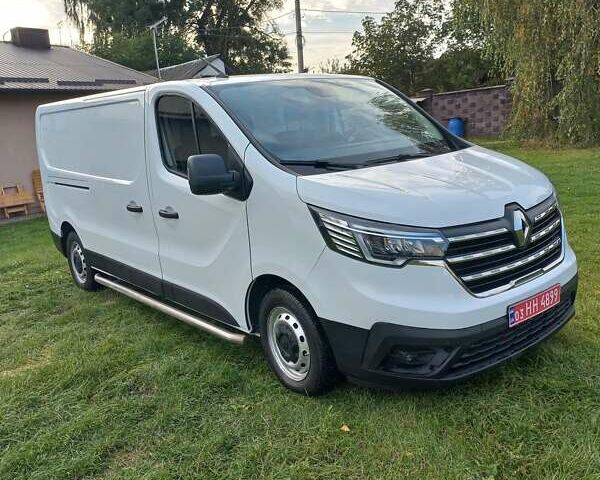 Белый Рено Трафик, объемом двигателя 2 л и пробегом 164 тыс. км за 21700 $, фото 2 на Automoto.ua