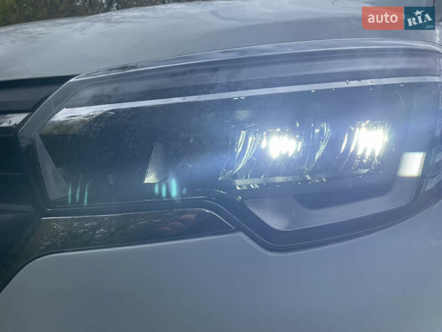 Білий Рено Трафік, об'ємом двигуна 2 л та пробігом 79 тис. км за 35000 $, фото 5 на Automoto.ua