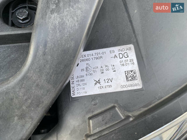 Білий Рено Трафік, об'ємом двигуна 2 л та пробігом 99 тис. км за 23600 $, фото 41 на Automoto.ua