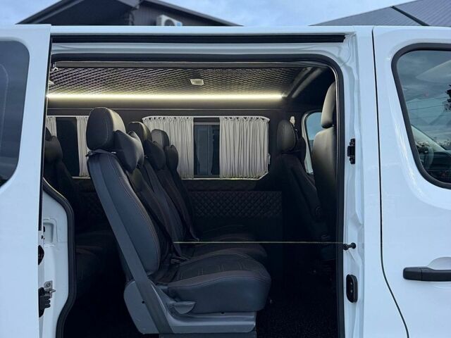 Белый Рено Трафик, объемом двигателя 2 л и пробегом 210 тыс. км за 23900 $, фото 45 на Automoto.ua