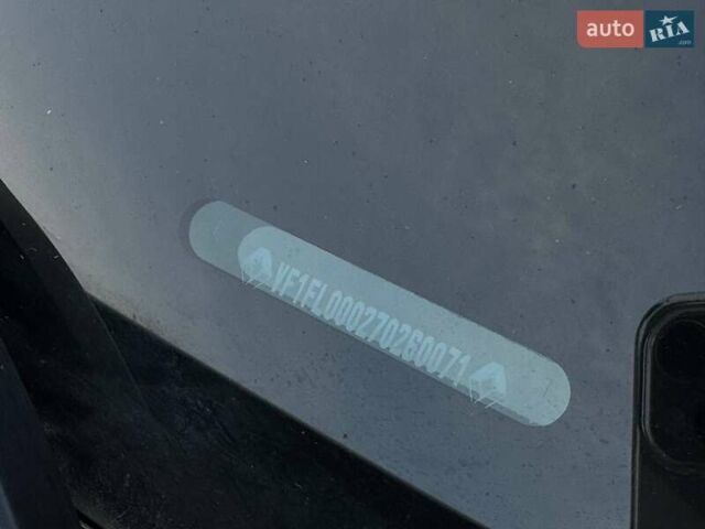 Білий Рено Трафік, об'ємом двигуна 2 л та пробігом 28 тис. км за 29399 $, фото 75 на Automoto.ua