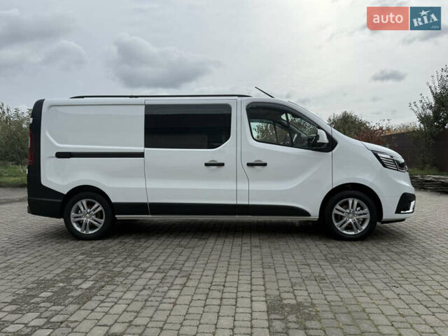 Белый Рено Трафик, объемом двигателя 2 л и пробегом 63 тыс. км за 32650 $, фото 155 на Automoto.ua